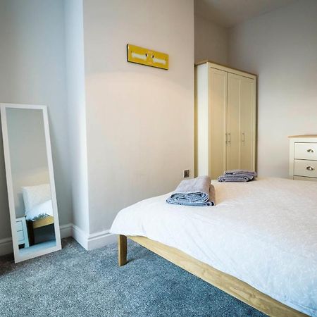 Spacious, Modern 4 Bed House Close To City Centre Chester Luaran gambar