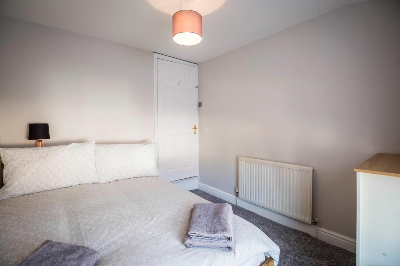 Spacious, Modern 4 Bed House Close To City Centre Chester Luaran gambar