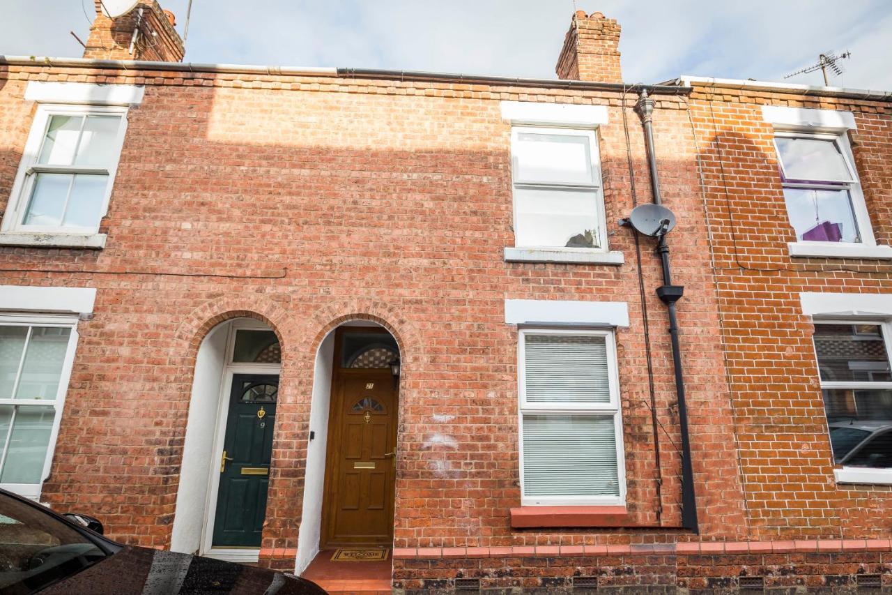 Spacious, Modern 4 Bed House Close To City Centre Chester Luaran gambar